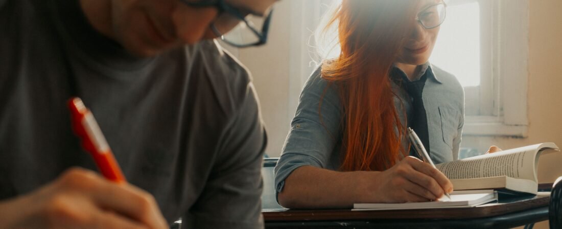 Como começar a estudar para concursos públicos: guia completo para iniciantes
